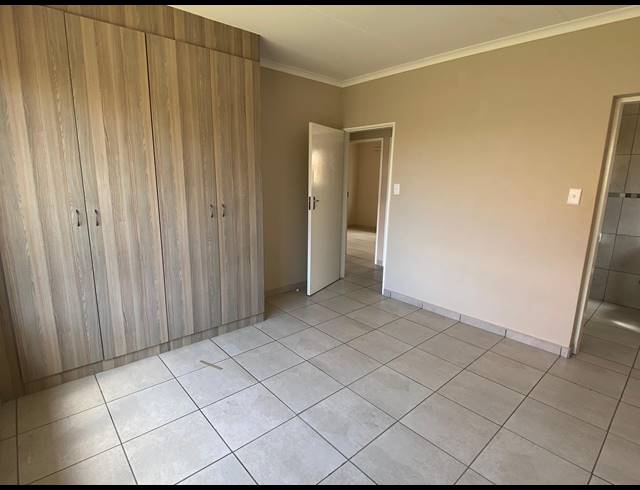 3 BEDROOM HOUSE FOR SALE IN WATERKLOOF EAST